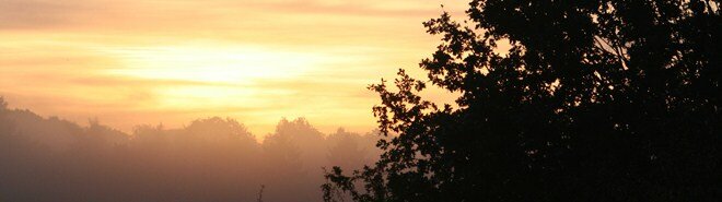 Sunrise over Stockgrove Country Park
